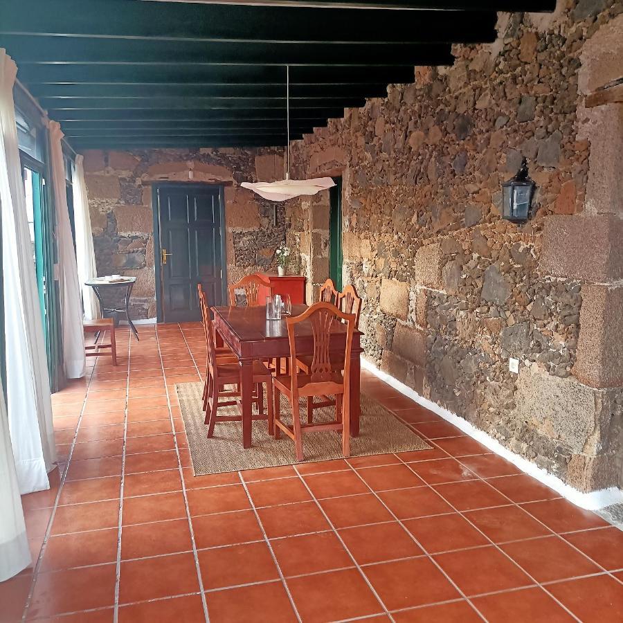 Casa "Entre Vinedos" En Masdache Βίλα Tías Εξωτερικό φωτογραφία